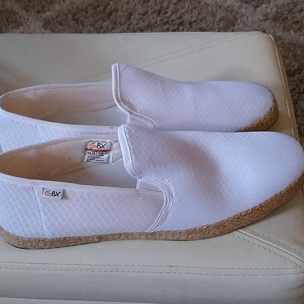 GBX white mesh Sneakers